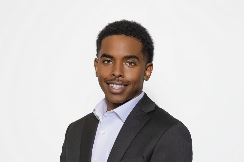 Professional Headshots Spring